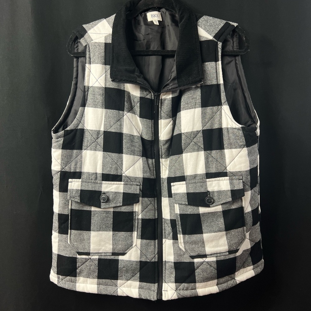 BKE Black and White Plaid Vest